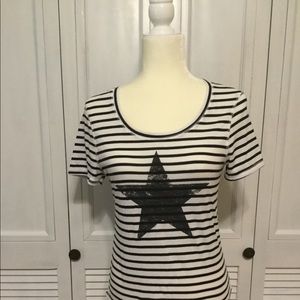 BLACK AND WHITE STAR SHIRT